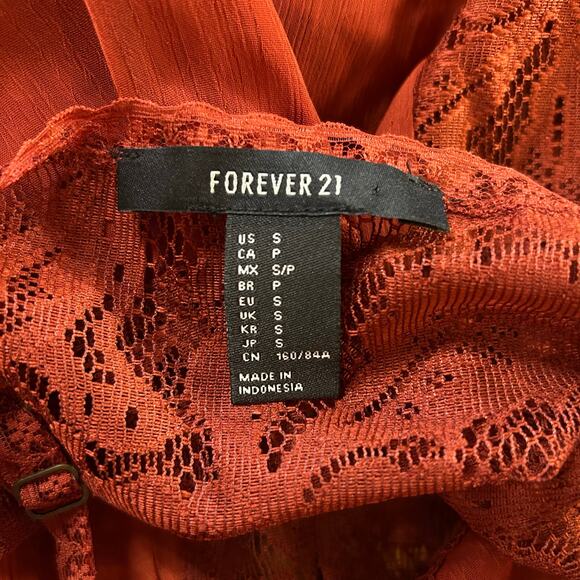 Forever 21 Y2K Style Red Lace Mini Slip Dress Sz Small Cottage Fairy Whimsigoth - Picture 2 of 3